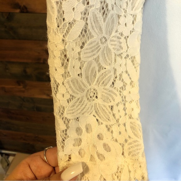 Lace sleeve white dress - Picture 3 of 10